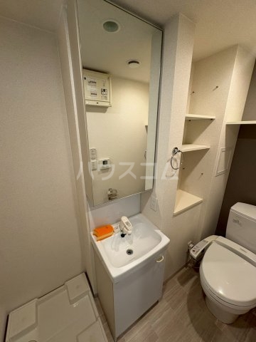 13/30 洗面