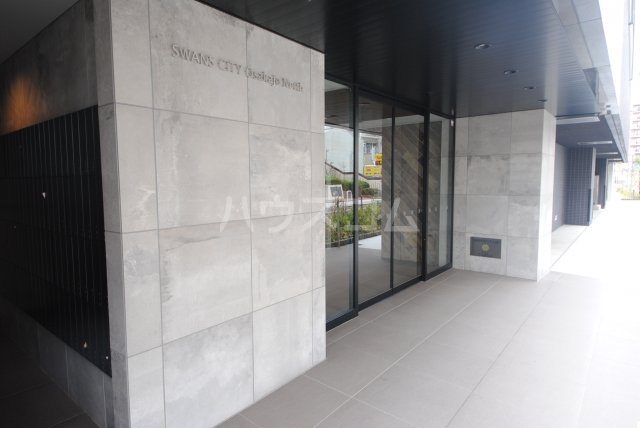 25/30 エントランス