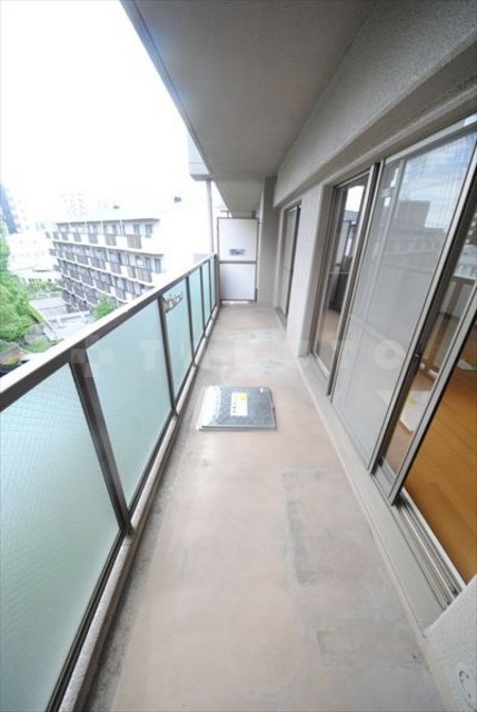 15/26 バルコニー
