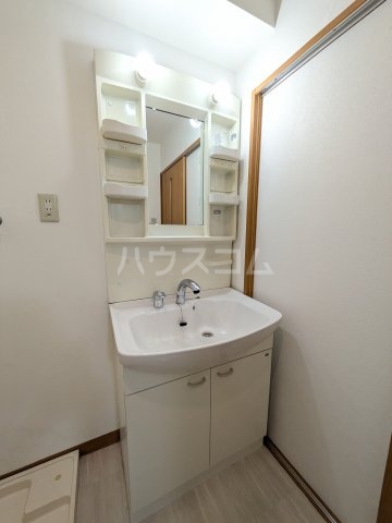 19/30 洗面