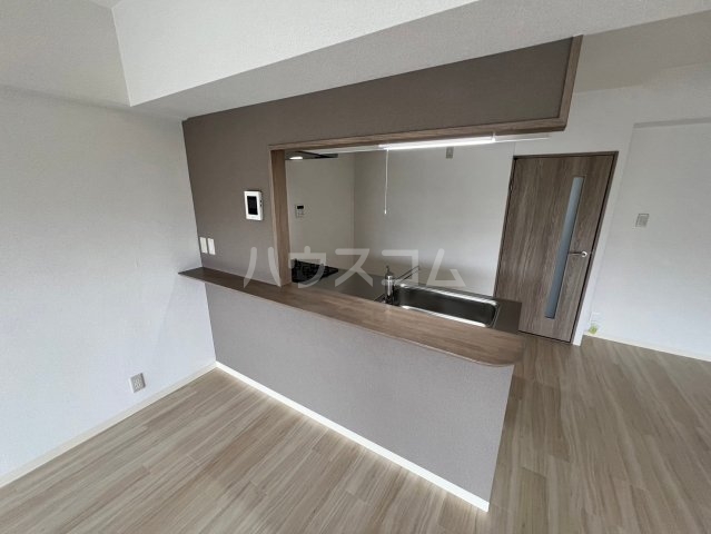 13/30 キッチン