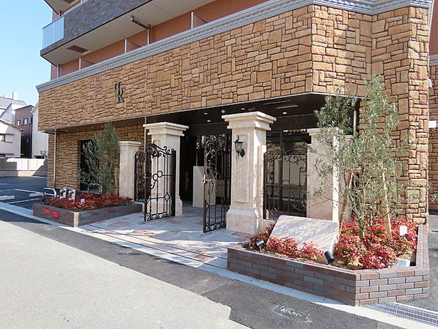 29/30 エントランス