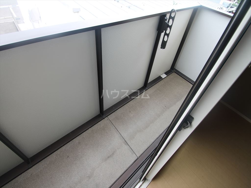 23/30 バルコニー