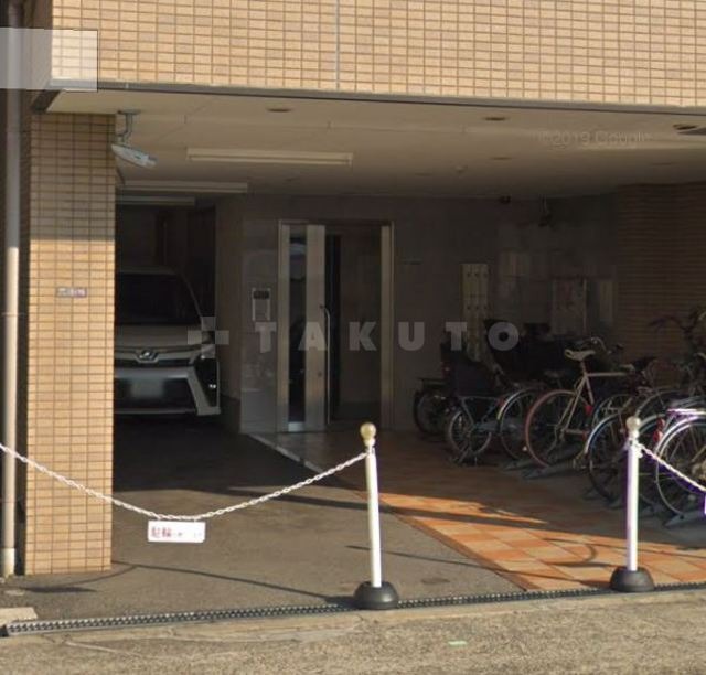 3/6 エントランス