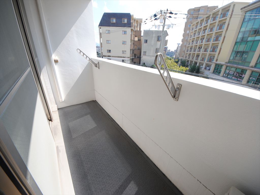 22/30 バルコニー