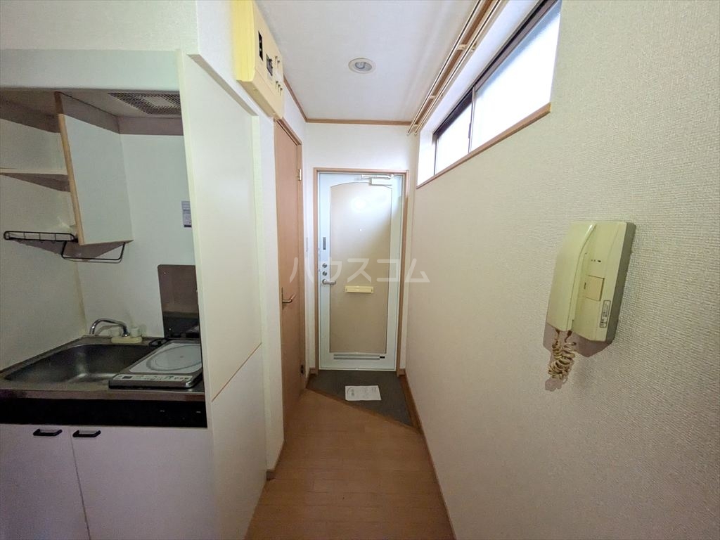 13/30 玄関