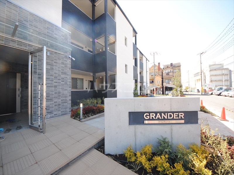 2/7 エントランス