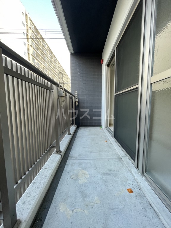 13/28 バルコニー