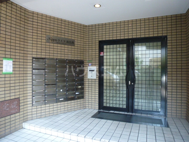 23/24 エントランス