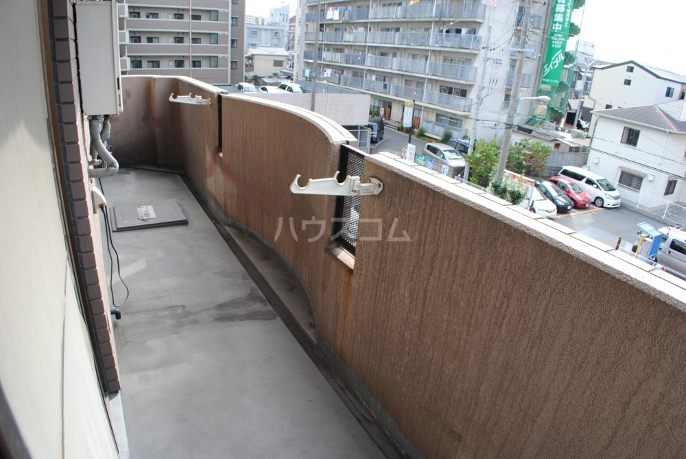 23/30 バルコニー