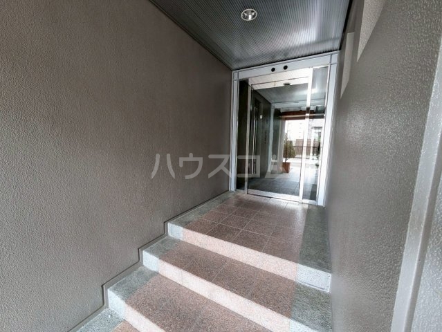 29/30 エントランス