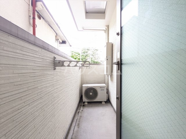 19/30 バルコニー