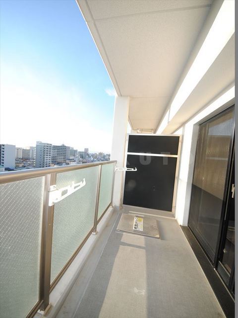 17/30 バルコニー