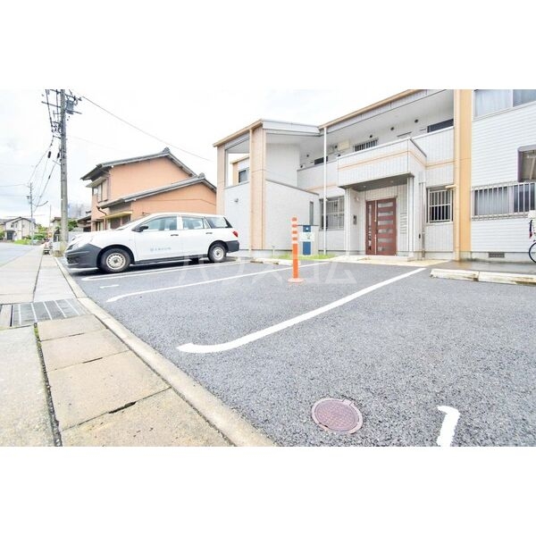 19/27 駐車場