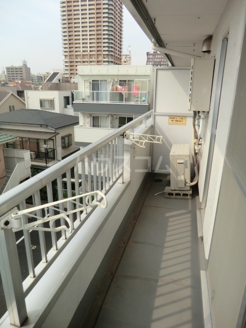13/26 バルコニー