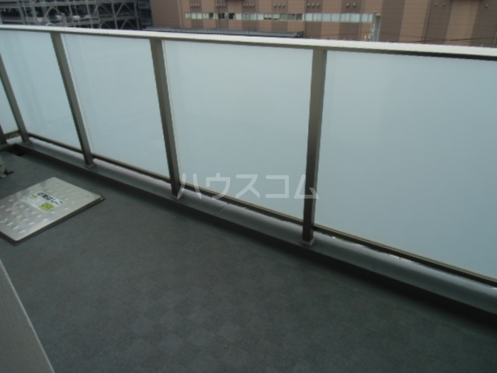 13/21 バルコニー