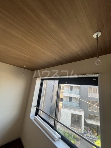 22/30 バルコニー