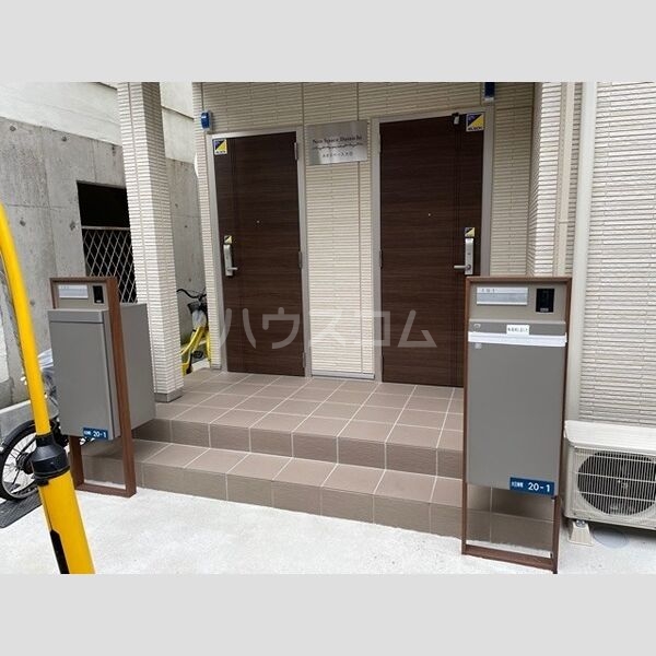 2/8 エントランス