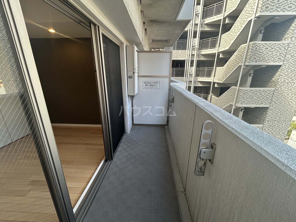 14/30 バルコニー