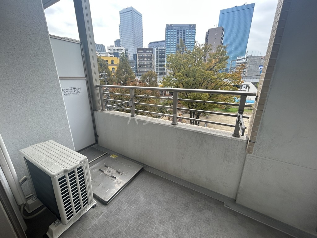 15/30 バルコニー