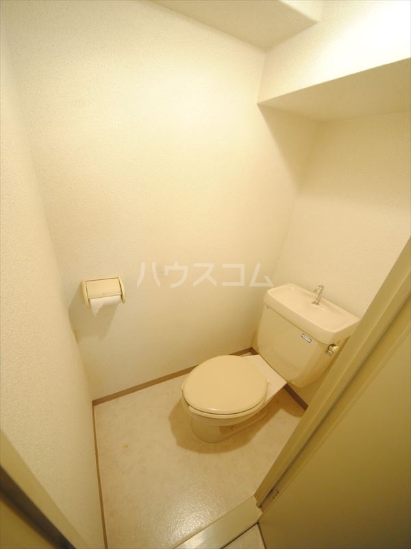 13/30 トイレ