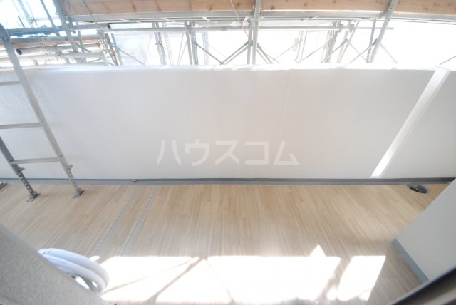 15/27 バルコニー