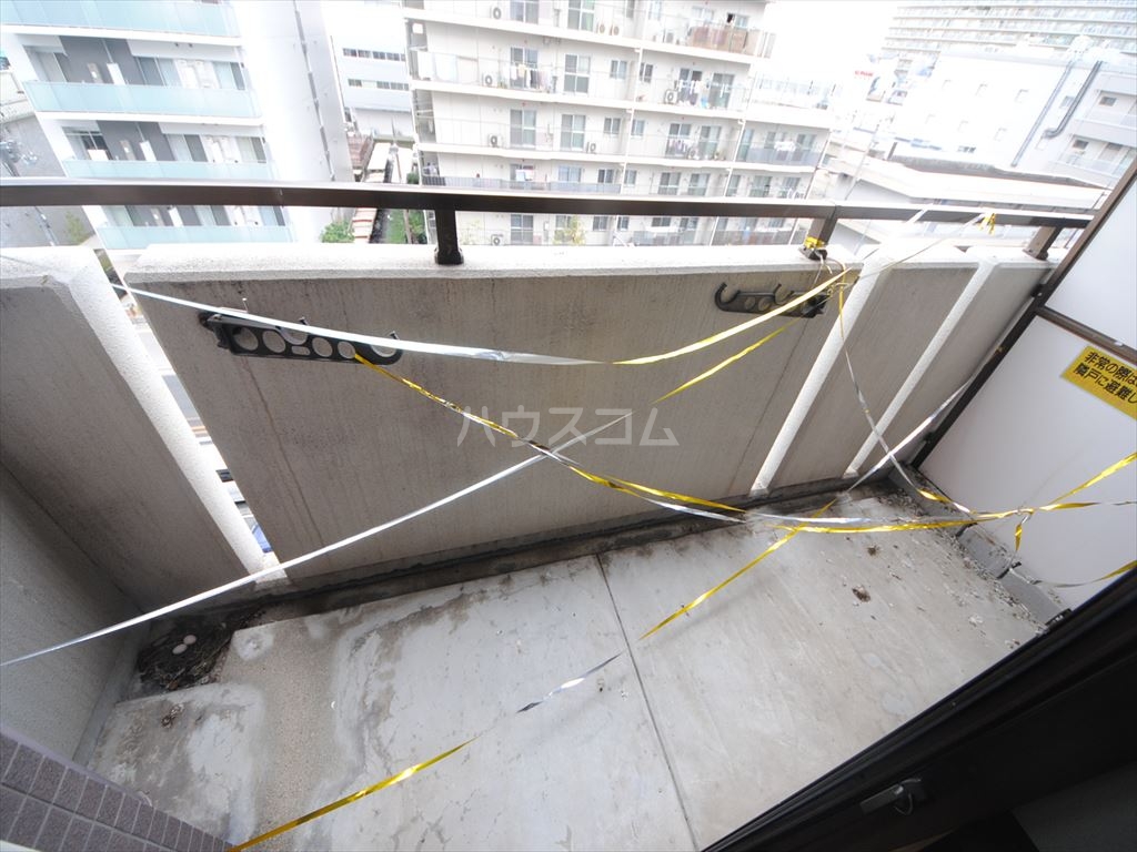 13/30 バルコニー