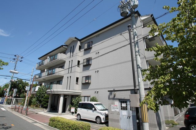 2/30 外観