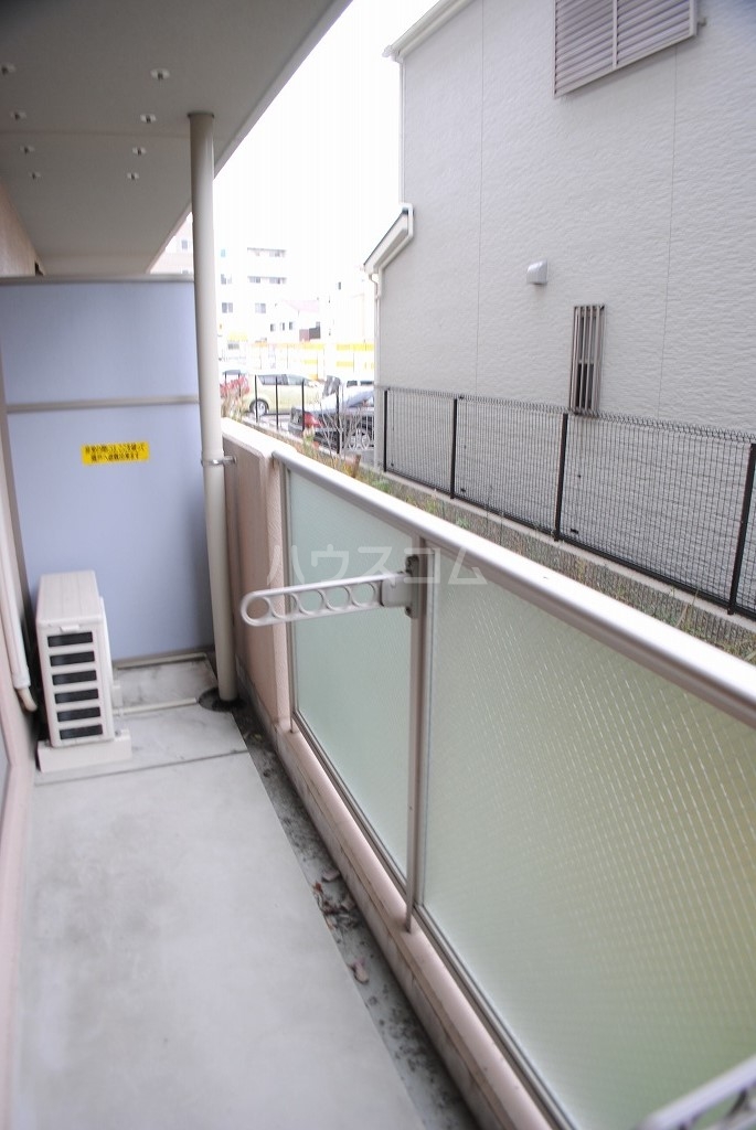 19/25 バルコニー