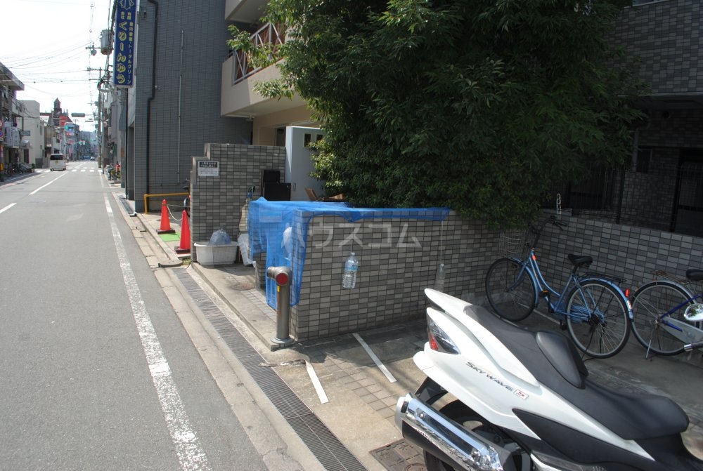 14/24 エントランス