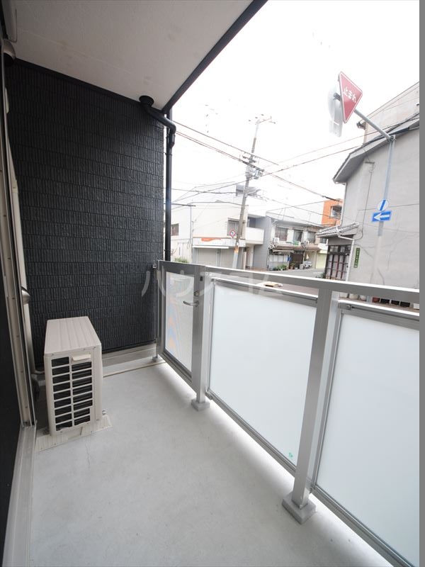 16/23 バルコニー