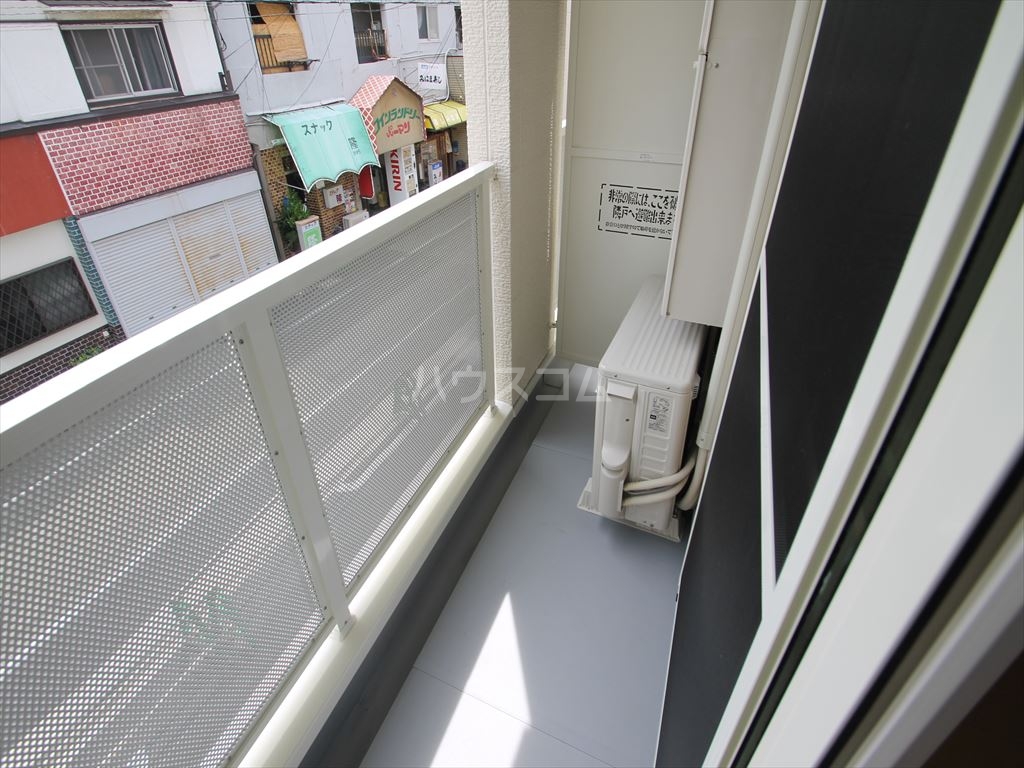 21/30 バルコニー