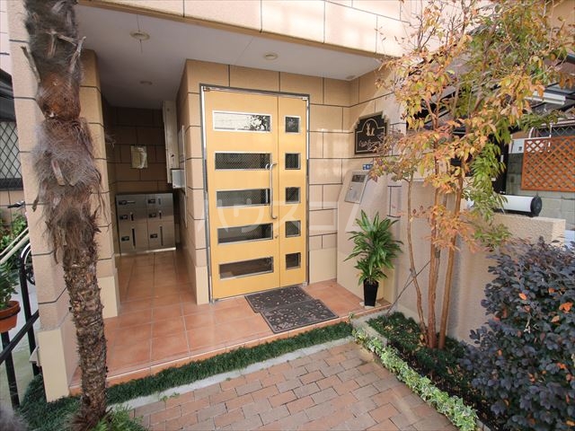 29/30 エントランス