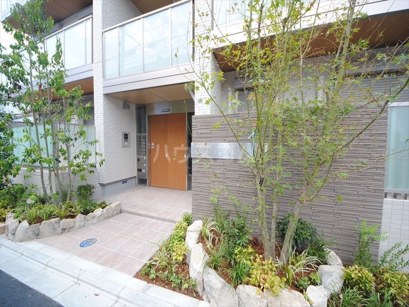 29/30 エントランス