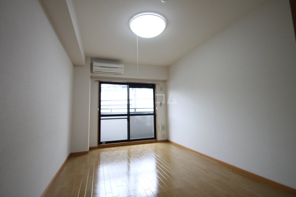 21/30 バルコニー