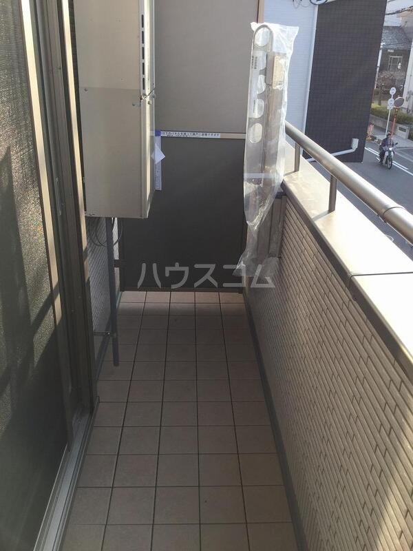14/28 バルコニー