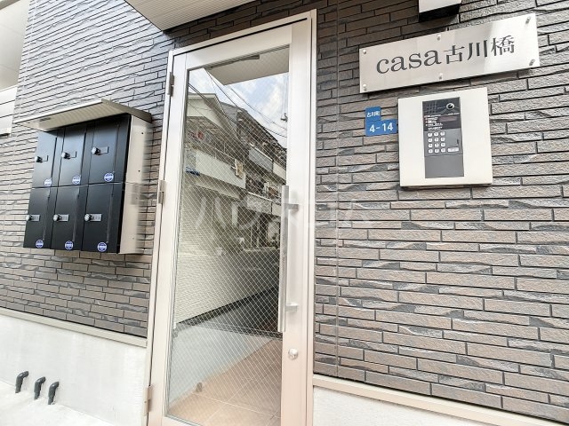 3/4 エントランス