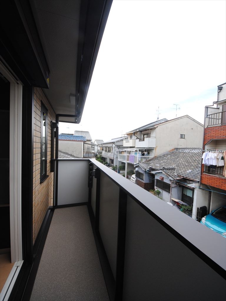23/30 バルコニー