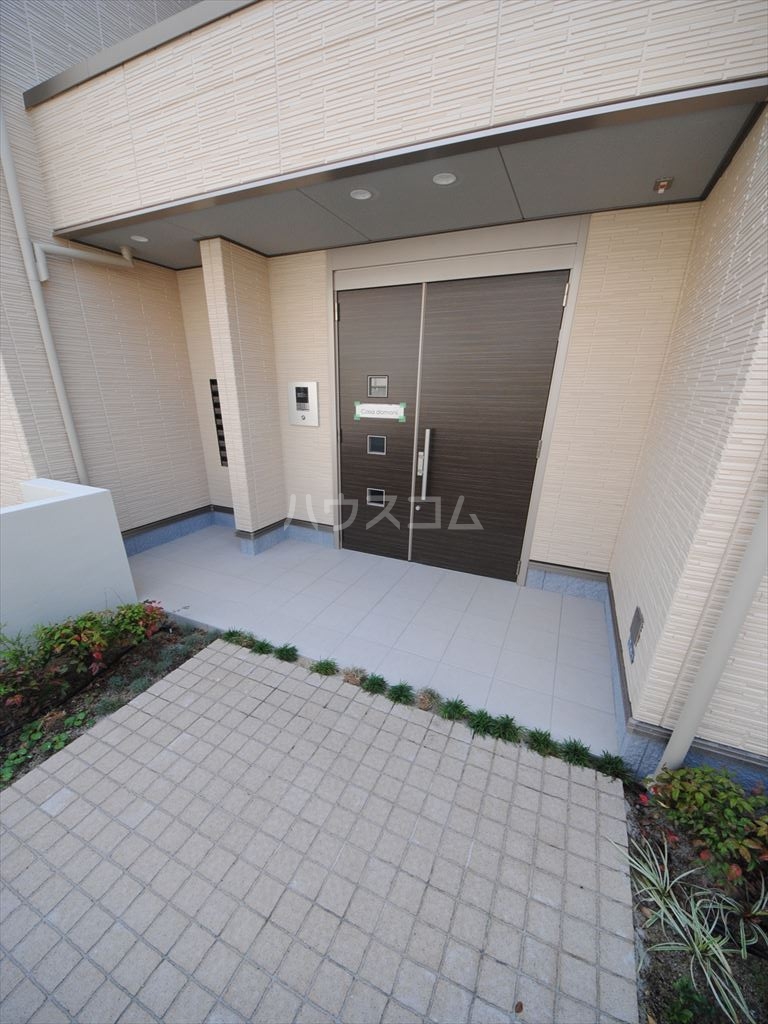 5/8 エントランス