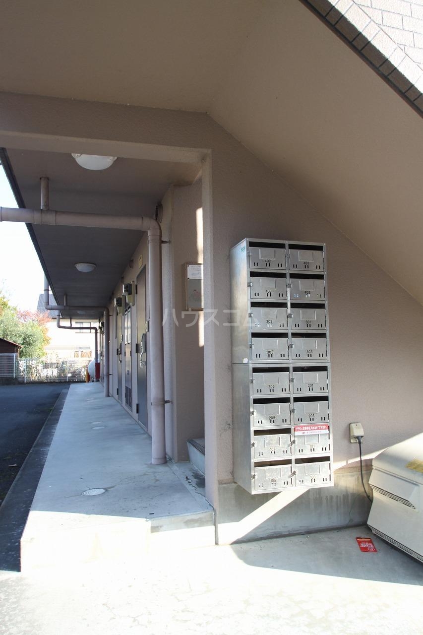 20/28 エントランス