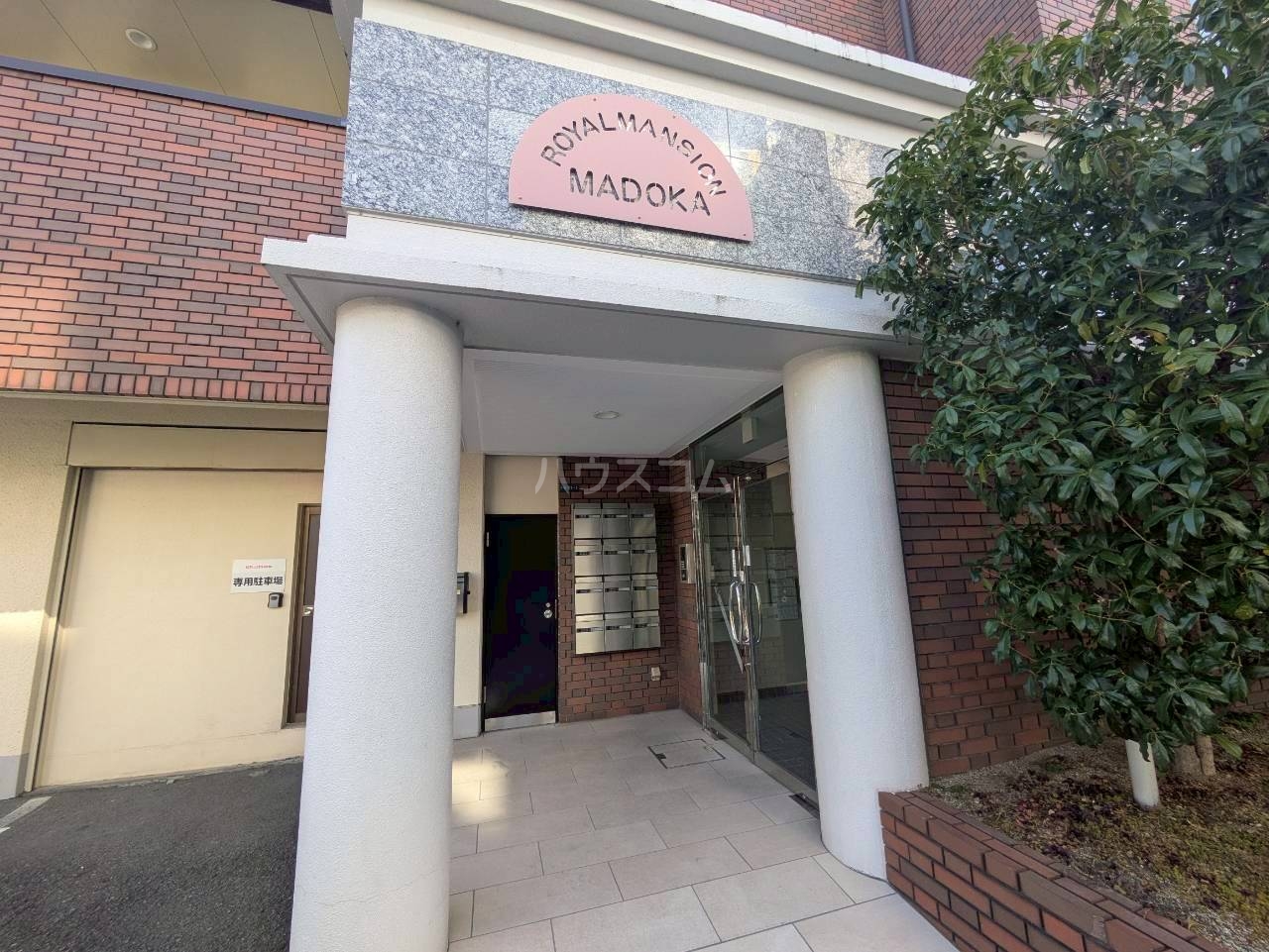 3/10 エントランス