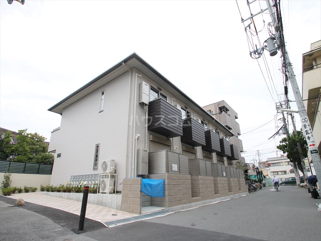 2/30 外観