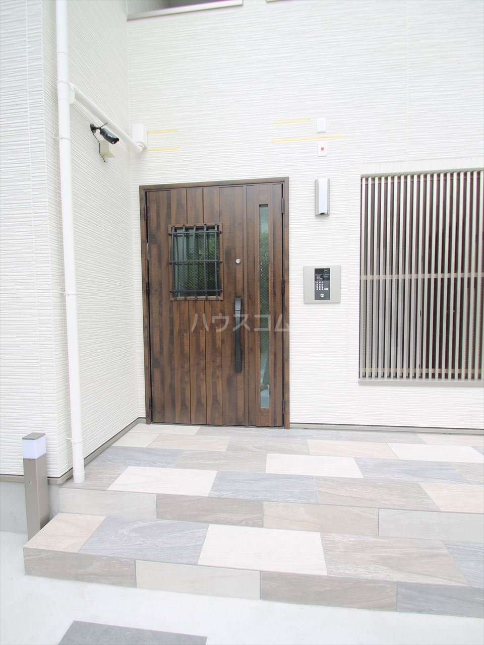 29/30 エントランス