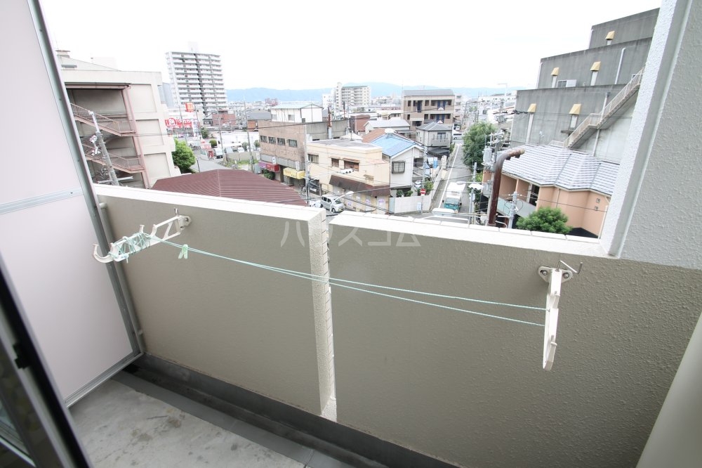 19/30 バルコニー