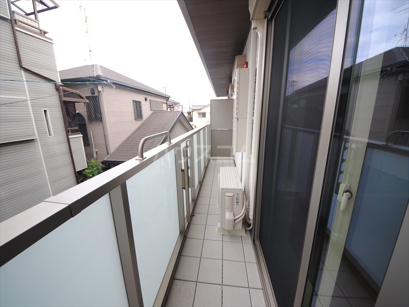 25/30 バルコニー