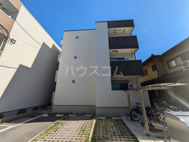 2/30 外観