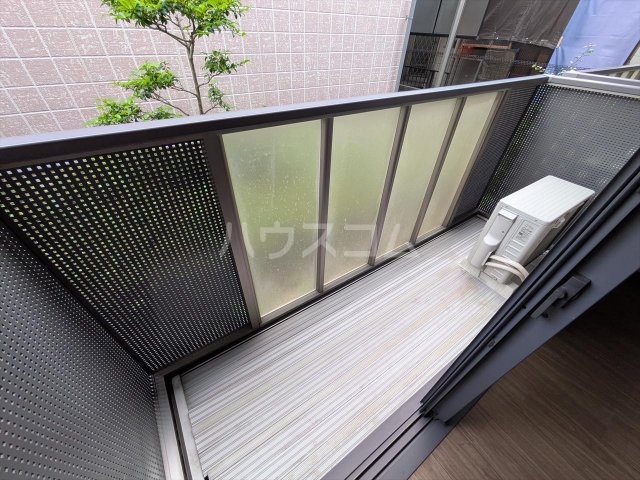 21/30 バルコニー