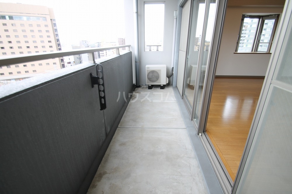 20/30 バルコニー