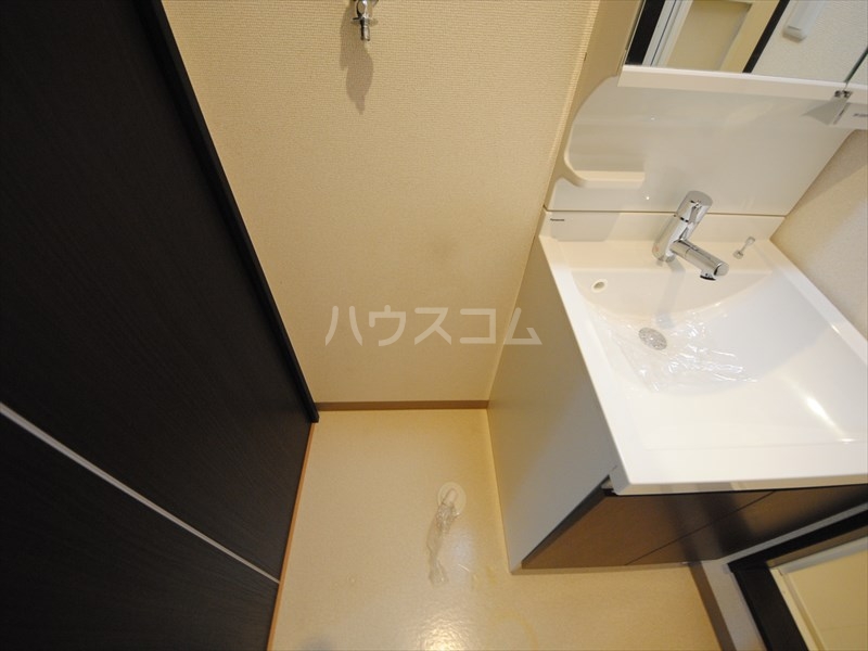18/30 洗面