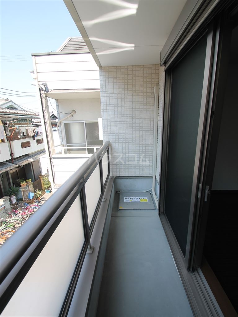 21/30 バルコニー